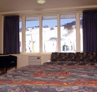 Perisher Valley Hotel - Surfers Gold Coast
