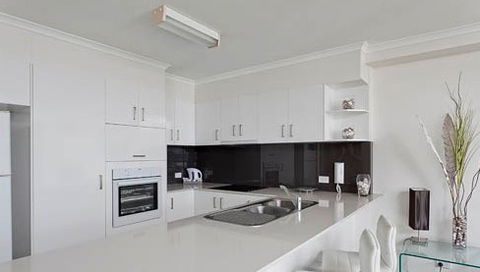 Ocean Plaza Resort - Coolangatta - Surfers Gold Coast 4