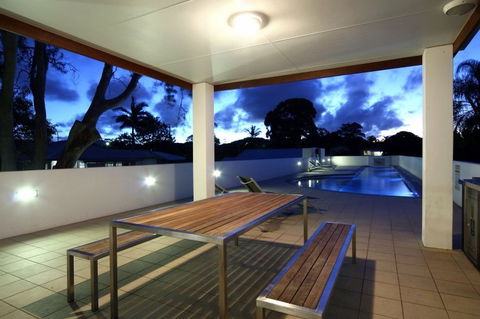 Scarborough Beach Resort - Surfers Gold Coast 5