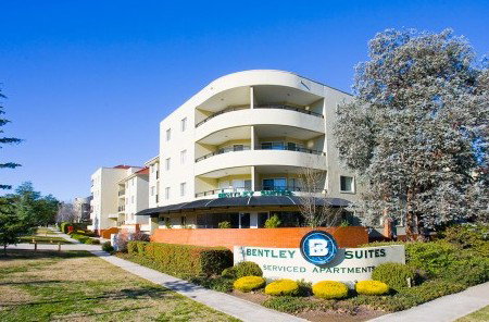 Bentley Suites - Surfers Gold Coast 2