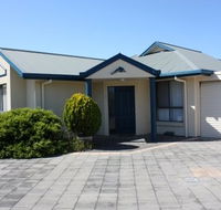 Robe Dolphin Court Apartments - Surfers Gold Coast
