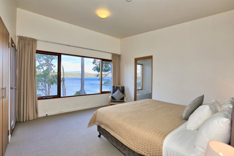 Stewarts Bay Lodge - Surfers Gold Coast 2
