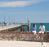 Glenelg Motel - Surfers Gold Coast