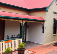 Barossa Peppertree Cottage - Surfers Gold Coast