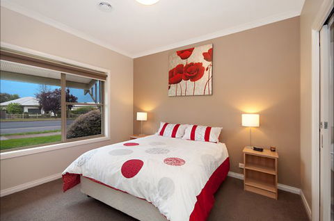Hamilton Accommodation - Surfers Gold Coast 7