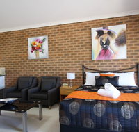 Top of the Town Motor Inn Yackandandah - Surfers Gold Coast