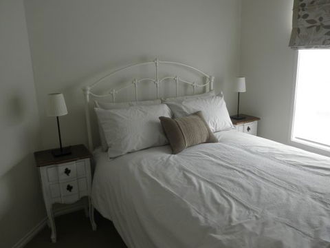 C&C's Bed And Breakfast - Surfers Gold Coast 3