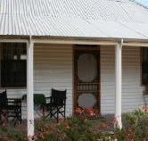 Davidson Cottage on Petticoat Lane - Surfers Gold Coast