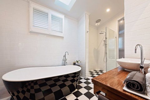 102 On Strath - Surfers Gold Coast 4