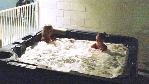 Aaron Motel - Surfers Gold Coast 2