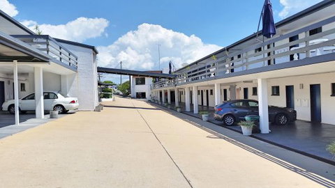 Aaron Motel - Surfers Gold Coast 4