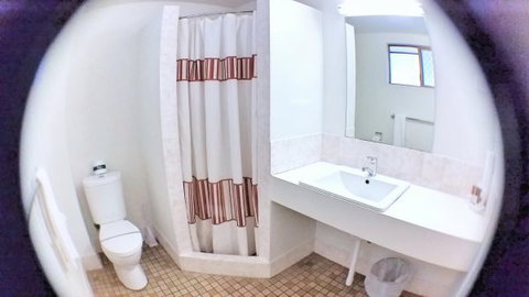 Aaron Motel - Surfers Gold Coast 6