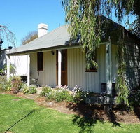 Cameron's Cottage - Surfers Gold Coast