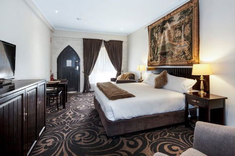 Castle Suites - Kryal Castle - Surfers Gold Coast 0