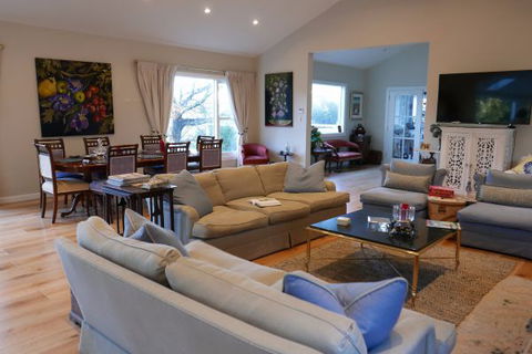 Fernhill Chestnut Farm - Surfers Gold Coast 3