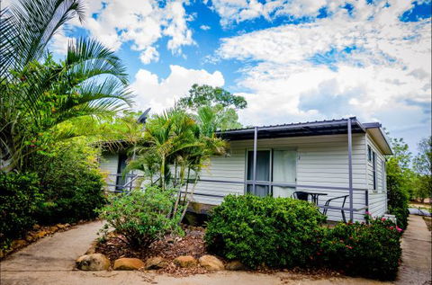 Goldfields Hotel And Finnigan's Rest - Surfers Gold Coast 7