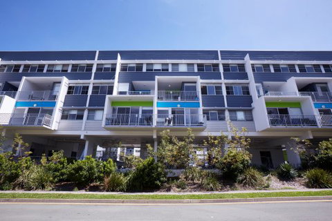 Griffith University Village - Surfers Gold Coast 1