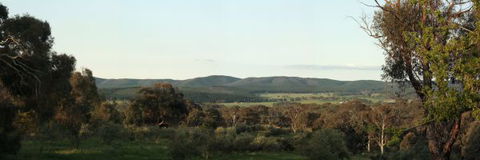Guy's Cross Farm Cottage - Surfers Gold Coast 1