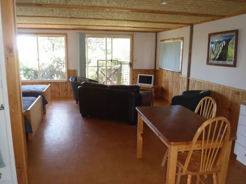 Guy's Cross Farm Cottage - Surfers Gold Coast 2