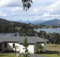 Huon River Cottage - Surfers Gold Coast