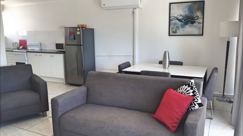 Jadran Motel And El Jays Holiday Lodge - Surfers Gold Coast 2