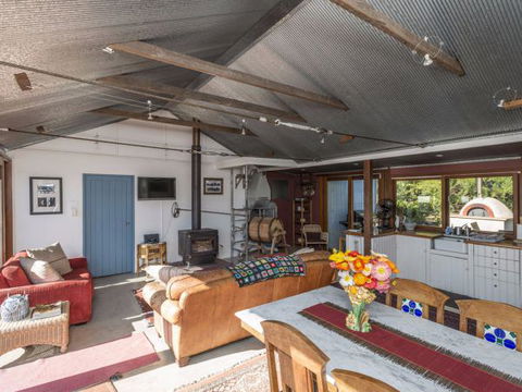 Jamberoo Valley Farm - Surfers Gold Coast 5