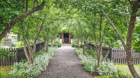 Kyneton Old Rectory - Surfers Gold Coast 3