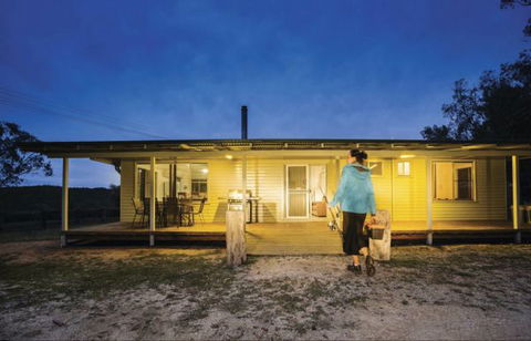 Lavender Vale Cottage - Surfers Gold Coast 2