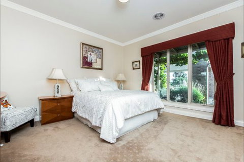La Bella Vita - Surfers Gold Coast 1