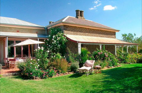 Lochinver Farm Homestead And Cottages - Surfers Gold Coast 0
