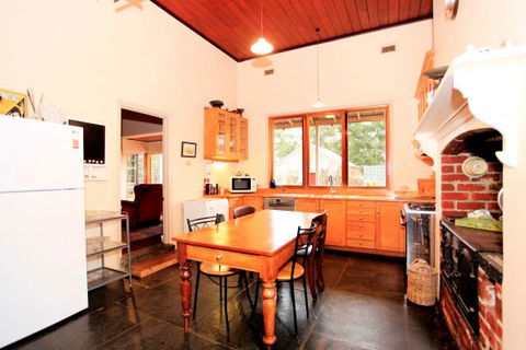 Lochinver Farm Homestead And Cottages - Surfers Gold Coast 3