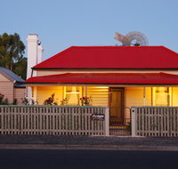 Shurdingtons Cottage - Surfers Gold Coast