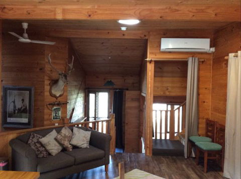 Mole Creek Cabins - Surfers Gold Coast 8