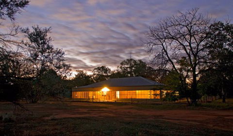 Redbank Homestead - Surfers Gold Coast 0