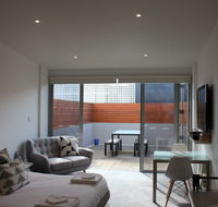 Sandy Bay Studio Apartment - Surfers Gold Coast