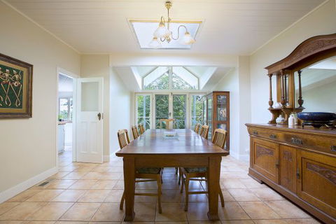 Sefton Cottage - Surfers Gold Coast 2