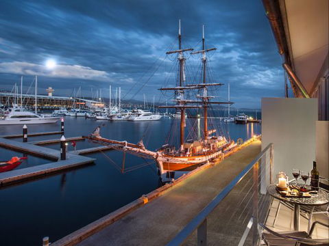 Somerset On The Pier Hobart - Surfers Gold Coast 0