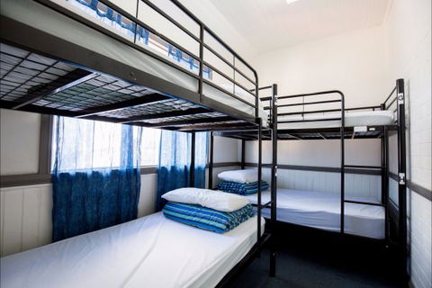 The Nook Backpackers - Surfers Gold Coast 3