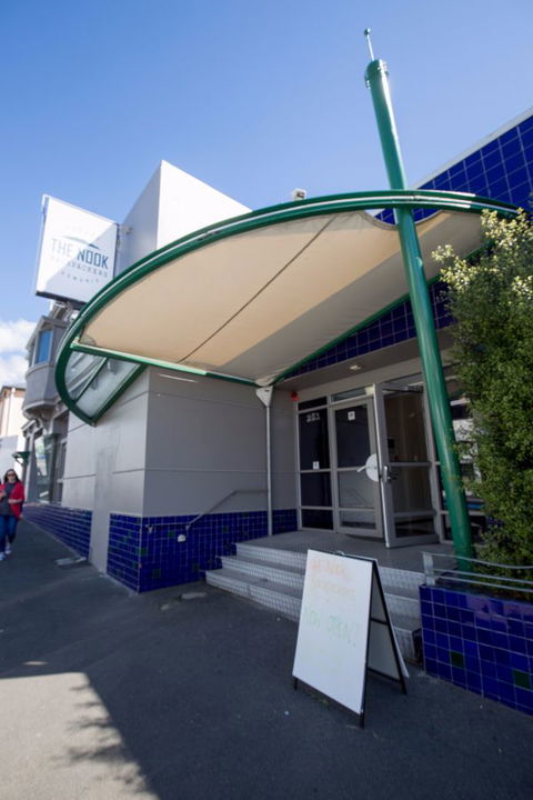 The Nook Backpackers - Surfers Gold Coast 6