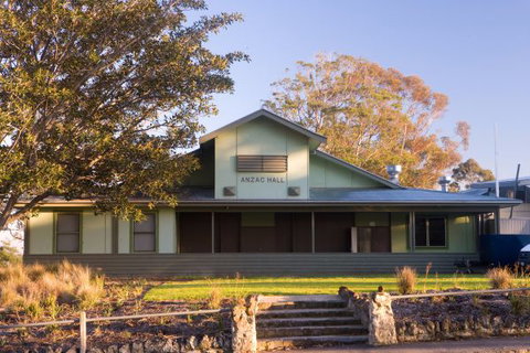 Urban Camp Melbourne - Surfers Gold Coast 0