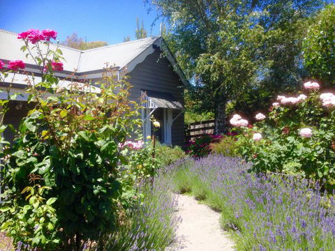 Valley View Cottage - Surfers Gold Coast 0