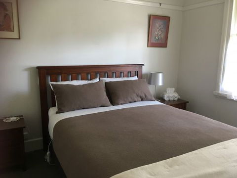 Valley View Cottage - Surfers Gold Coast 3