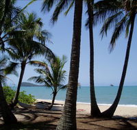 Villa Beach - Surfers Gold Coast