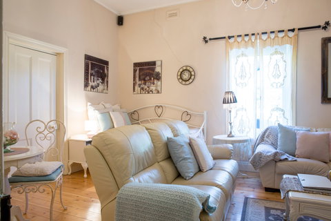 Azalea Cedar-Rose Villa - Surfers Gold Coast 8