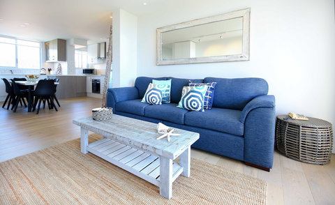 Azure: The Scout Group - Surfers Gold Coast 2