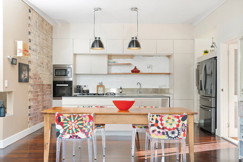 Bellbird - Surfers Gold Coast 6