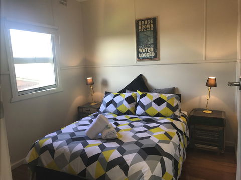 Blue Pacific Holiday Units - Surfers Gold Coast 6