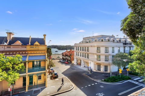Carlson Terrace - Surfers Gold Coast 2