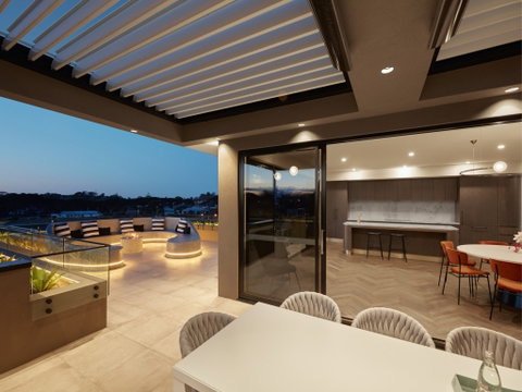 Carmel At Sorrento - Surfers Gold Coast 1