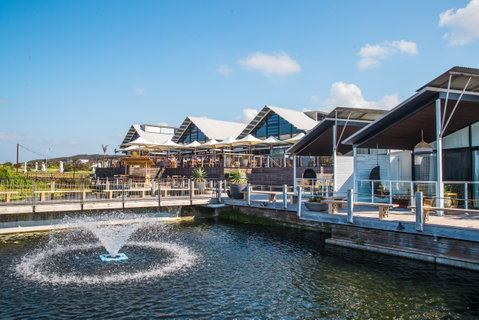 Caves Coastal Bar And Bungalows - Surfers Gold Coast 0